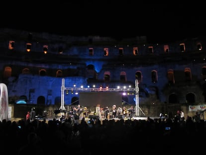 Concierto de María del Mar Bonet en el anfiteatro de Djem