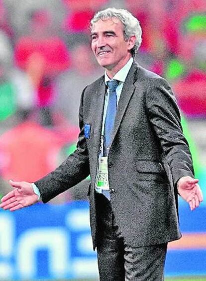 Raymond Domenech, durante un partido del pasado Mundial de Alemania