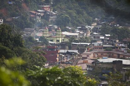 Vista general de El Paraíso, en Guerrero, pueblo vecino de La Pintada, una comunidad sepultada por el lodo tras las lluvias.