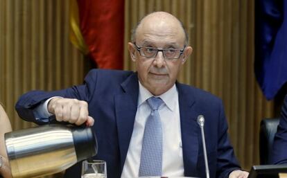 Cristóbal Montoro, ministro de Hacienda, durante la presentación de los presupuestos.