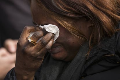 A Senegalese woman cries at a demonstration in Lavapiés.