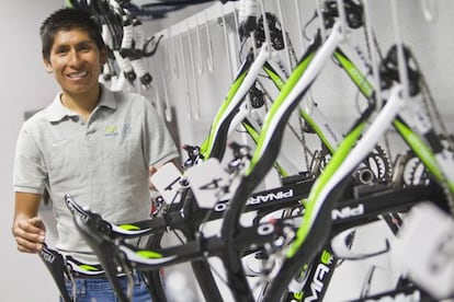 Quintana, en la sede del Movistar en Pamplona el pasado jueves