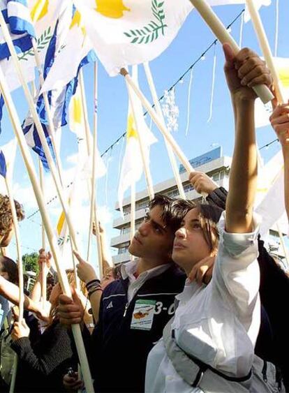 Estudiantes grecochipriotas se manifiestan en Nicosia en 2003.