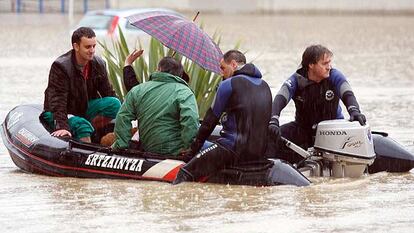 Evacuación por lluvias en Getxo