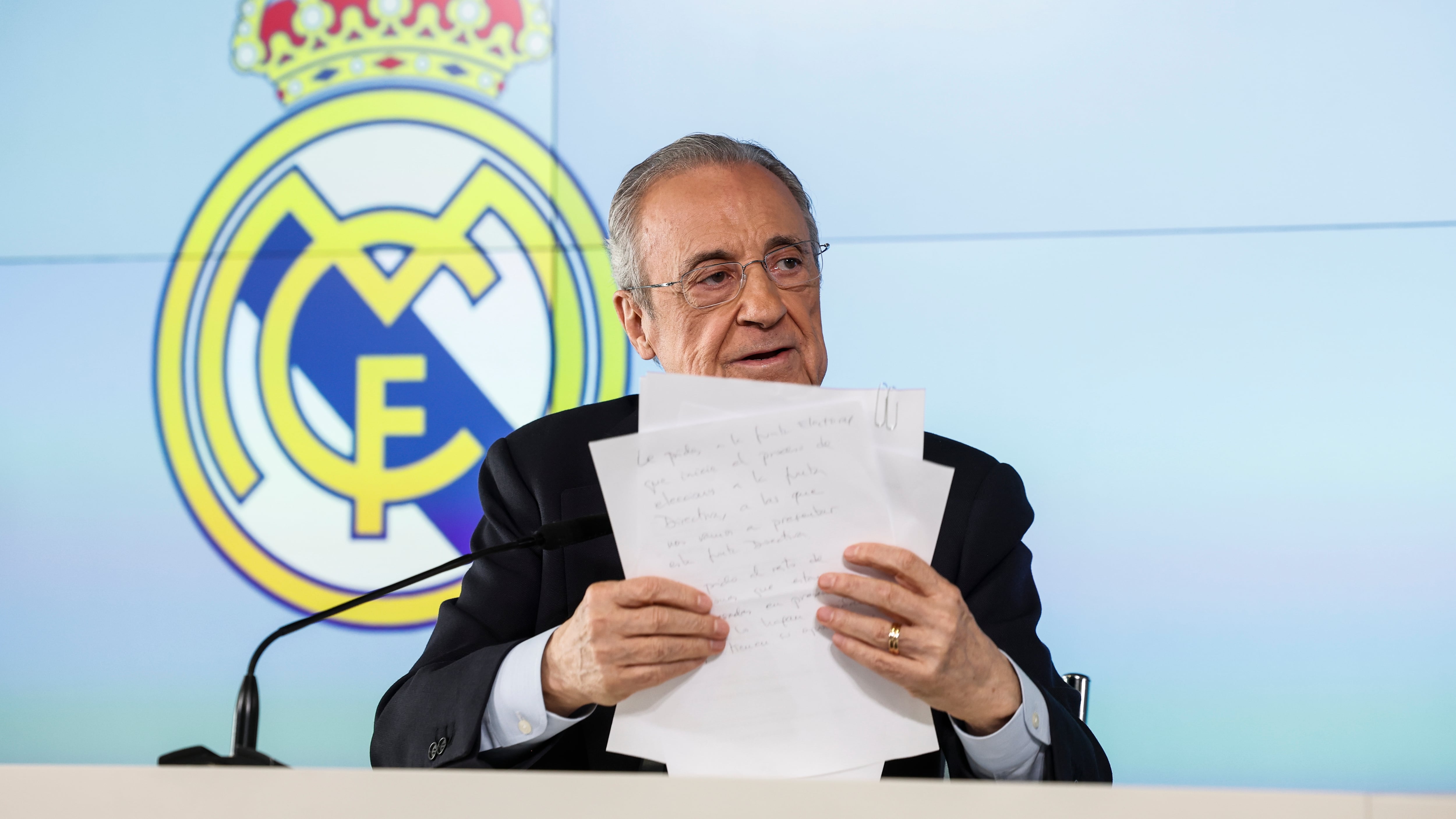 La defensa de Florentino Pérez por parte de Salvador Sostres en la radio catalana llega al Parlament