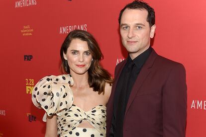 Keri Russell y Matthew Rhys

The Americans ha emitido su último capítulo. La pareja salida de su elenco de protagonistas sobrevive la infravalorada –por los académicos– historia de dos espías rusos en Washington. Russell ya ha firmado por Star Wars y Rhys acompañará a Tom Hanks en la adaptación de las memorias del presentador infantil Mr. Rogers. En los Emmy pueden decir adiós por la puerta grande.