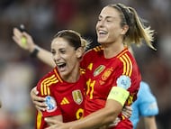 Spain's Alexia Putellas, right, celebrates scoring with Esther Gonzalez, center, and Vicky Lopez during the Euro 2025, group B, soccer match between Spain and Portugal at Stadion Wankdorf in Bern, Switzerland, Thursday, July 3, 2025. (Peter Klaunzer/Keystone via AP)