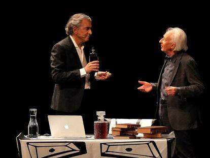 Bernard-Henri Lévy y Albert Boadella durante el estreno de 'Looking for Europe' en Valencia.