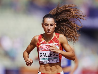 Sara Gallego durante las semifinales de los 200 metros lisos.