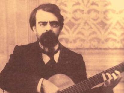 El músico valenciano Francisco Tárrega (1852-1909).