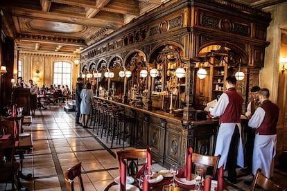 The Pushkin Café in Moscow opened in 1999, inspired by the lyrics of the song 'Nathalie' by Gilbert Bécaud. 
