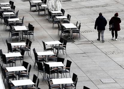 An empty sidewalk café in Pamplona, Navarre.