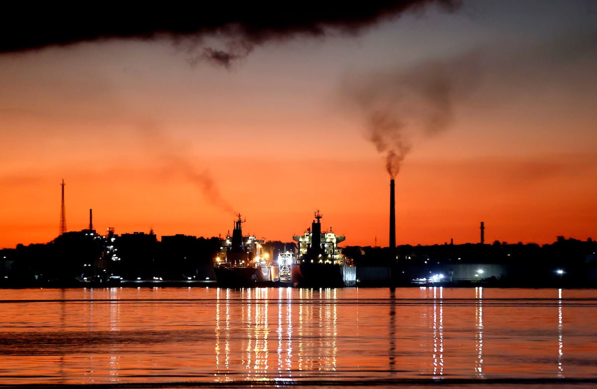 Fuel shipments from the US to Cuban private companies: a drop in the desert that angers the exile community
