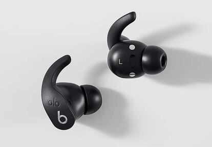 Beats Fit Pro Alo Yoga negros