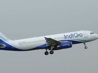 Un Airbus 320 de la compañía india IndiGo.