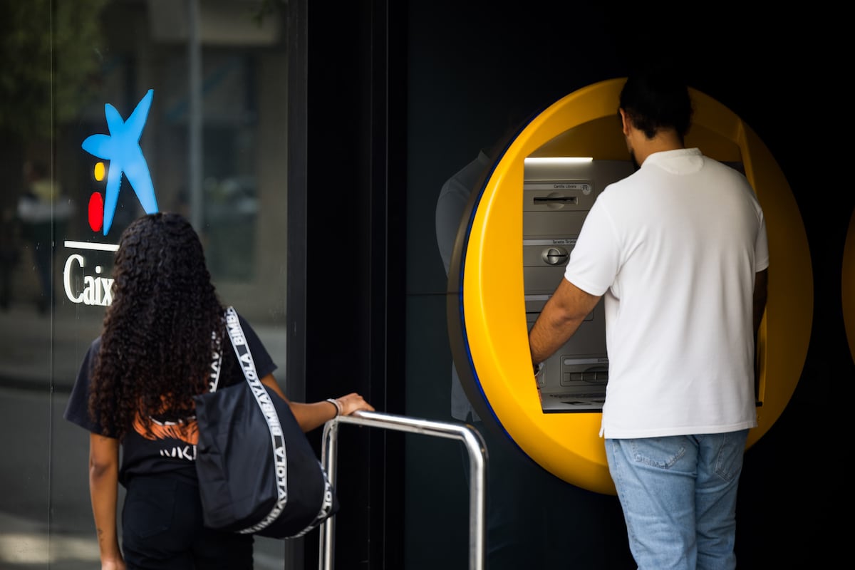 CaixaBank alcanza casi 5.000 millones en beneficios