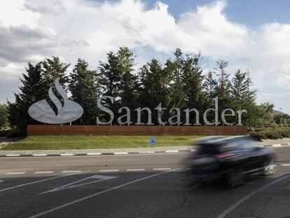 Ciudad Financiera del Banco Santander en Boadilla del Monte, Madrid. 