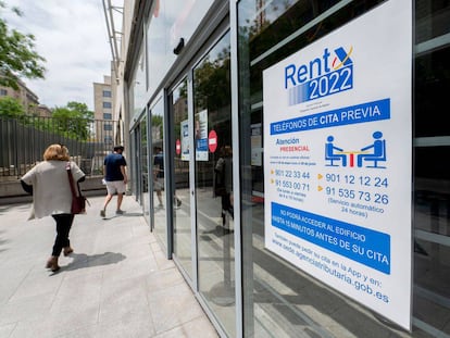 Oficinas de la Agencia Tributaria de Madrid-Guzmán el Bueno, en Madrid