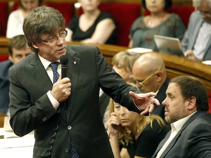 Carles Puigdemont intervé al Parlament.