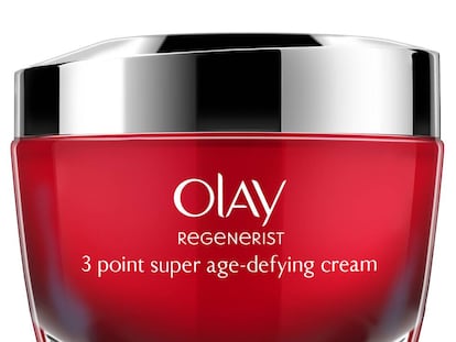 Crema de Regenerist de Olay.