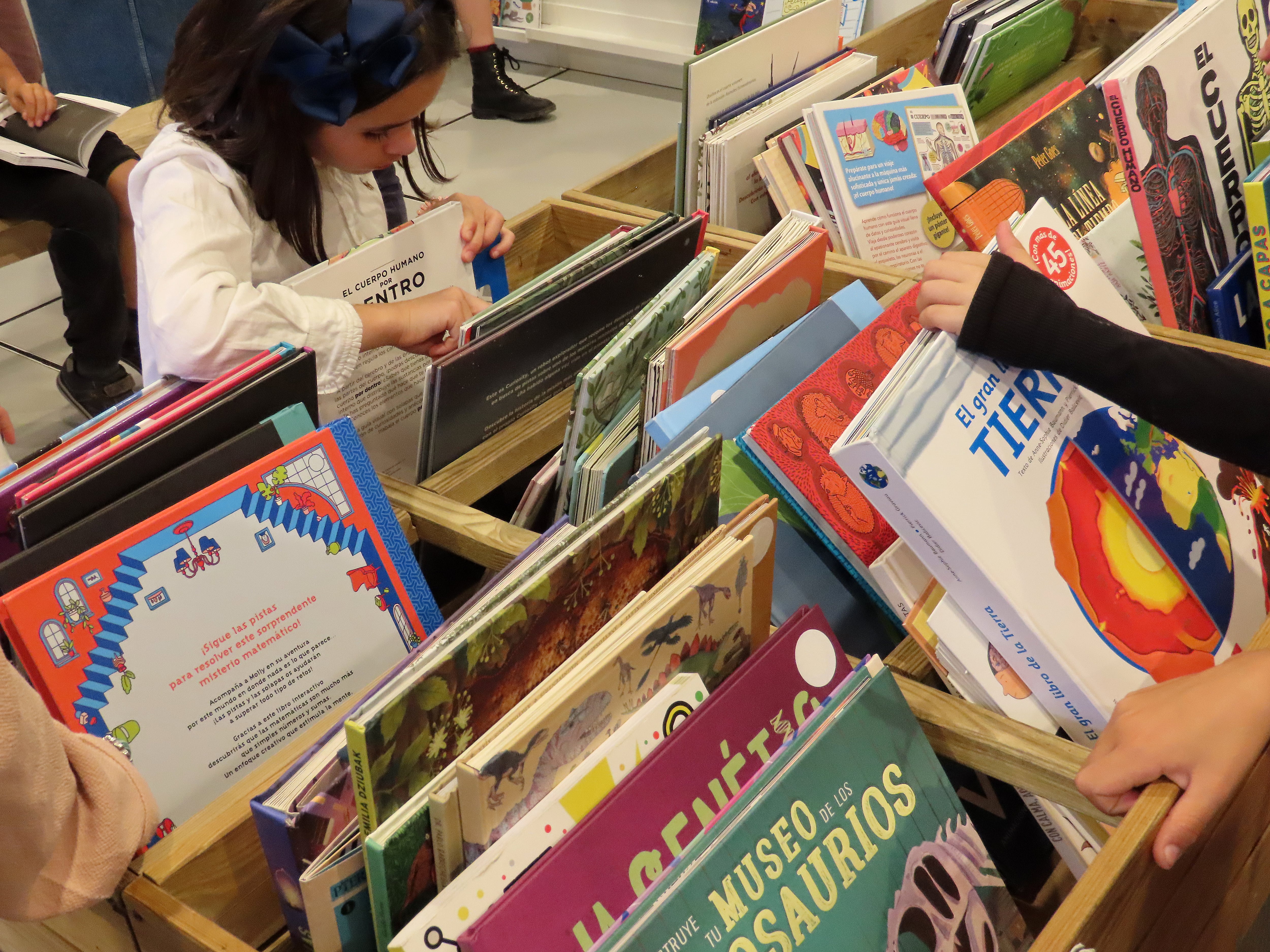 15 novedades literarias para niños y adolescentes que no te puedes perder esta Feria del Libro