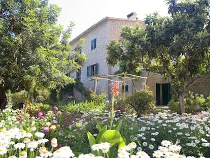 El jardín de la casa fue también diseñado por el poeta inglés (foto cedida por Fundación Casa de Robert Graves).