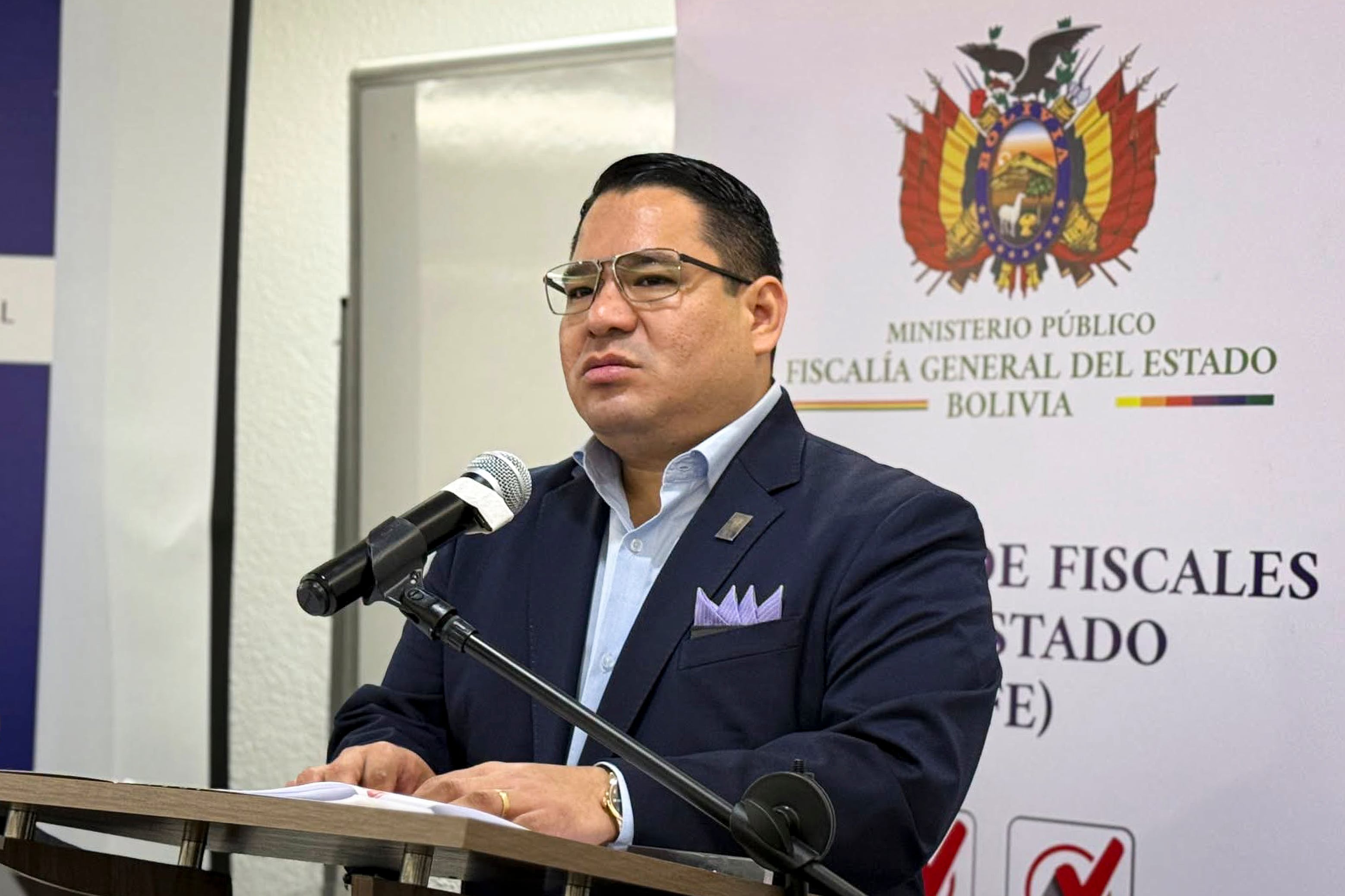 The Bolivian Attorney General was arrested for alleged drug trafficking following a U.S charge