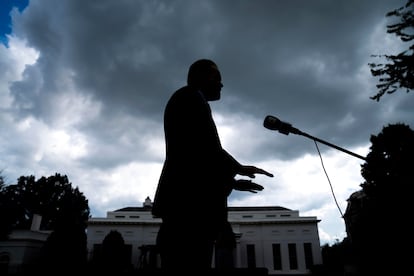 El candidato de Donald Trump a la presidencia del BID, Mauricio Claver-Carone, el 14 de agosto en la Casa Blanca.