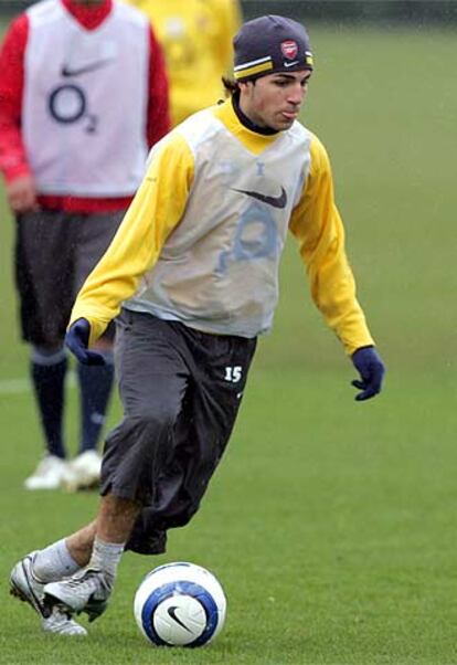 Cesc, durante un entrenamiento con el Arsenal.