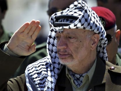 El fallecido Yaser Arafat, en una imagen de 2001.