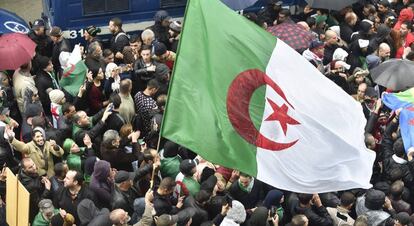 Manifestación contra el Gobierno interino en Algeria el pasado 15 de noviembre.