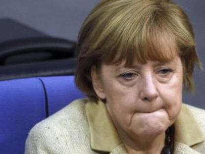 O chanceler alemã, Angela Merkel,durante um debate no Bundestag (Parlamento).