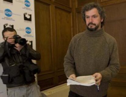 El delegado de Hacienda, Jabier Vitoria, durante la presentación de los presupuestos del Ayuntamiento para 2012.