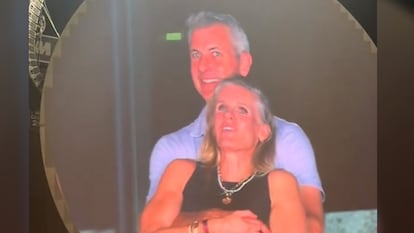 Andy Byron y Kristin Cabot, durante el concierto de Coldplay, en un vídeo publicado en TikTok.