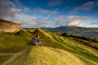 Colinas en el parque nacional de Brecon Beacons, en el sur de Gales (Reino Unido).