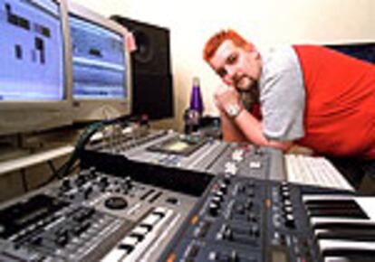 'Napo' en las cabinas de AND Studio.