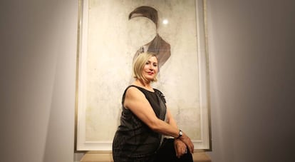 Carmen Calvo, en la galería Fernández-Braso de Madrid.