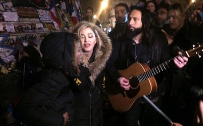 Madonna, en el seu concert improvisat a París.