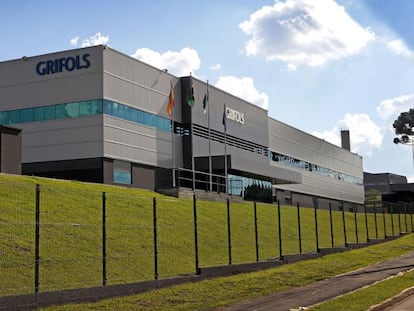 Grifols aparca la ampliación de capital y la acción se dispara más de un 6%