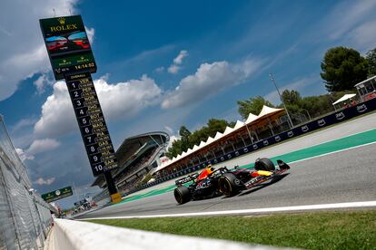 Checo Pérez corre en el Gran Premio de España 2023