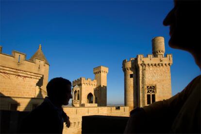 Castillo-Palacio Real de Olite, sede de los Reyes de Navarra, declarado monumento nacional en 1925