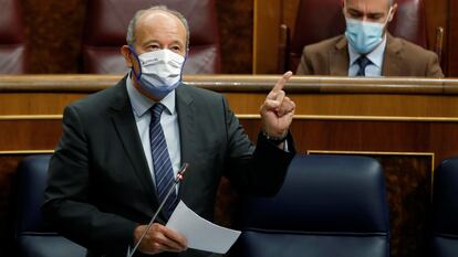 MADRID, 23/09/2020.- El ministro de Justicia, Juan Carlos Campo, durante su intervención en la sesión de control al Gobierno este miércoles en el Congreso. EFE/ Emilio Naranjo