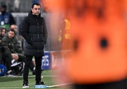Xavi Hernández, entrenador del Barcelona, durante el partido.