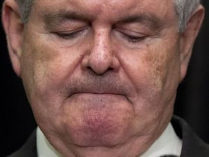 Newt Gingrich durante el anuncio de la suspensión de su campaña.