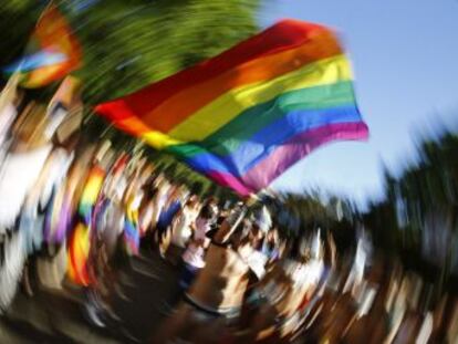 La ciudad cierra sus calles para celebrar como nunca la diversidad sexual en una fiesta histórica  un millón de personas se reúne en la capital del WorldPride