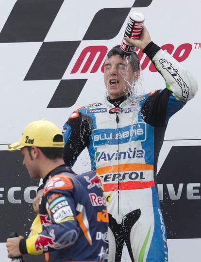 Maverick Viñales celebra el triunfo