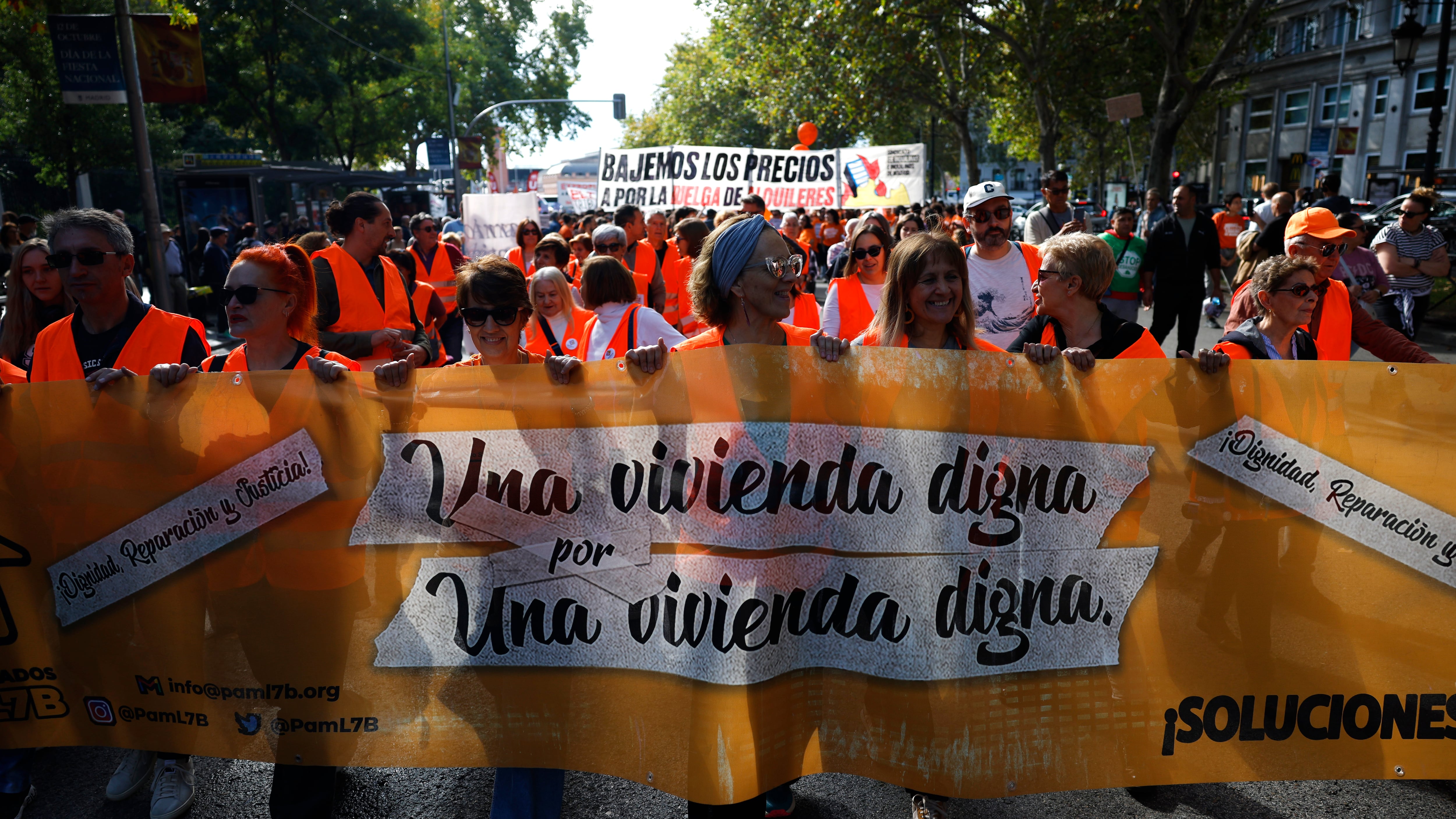 La manifestación por la vivienda en Madrid, en directo | Comienza la manifestación en Madrid por la vivienda y contra la subida de los alquileres