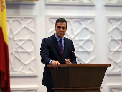Pedro Sánchez durante uno de sus actos en su viaje a Argelia, este jueves.