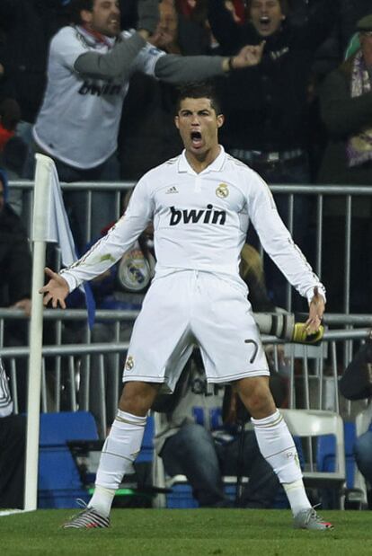 Cristiano celebra su gol.