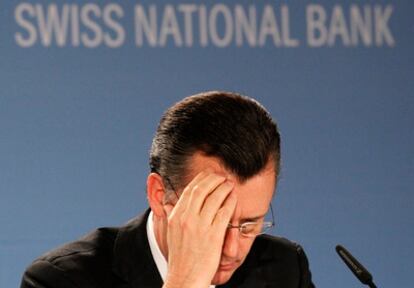El gobernador del Banco Nacional de Suiza en una pasada rueda de prensa, el 16 de diciembre.